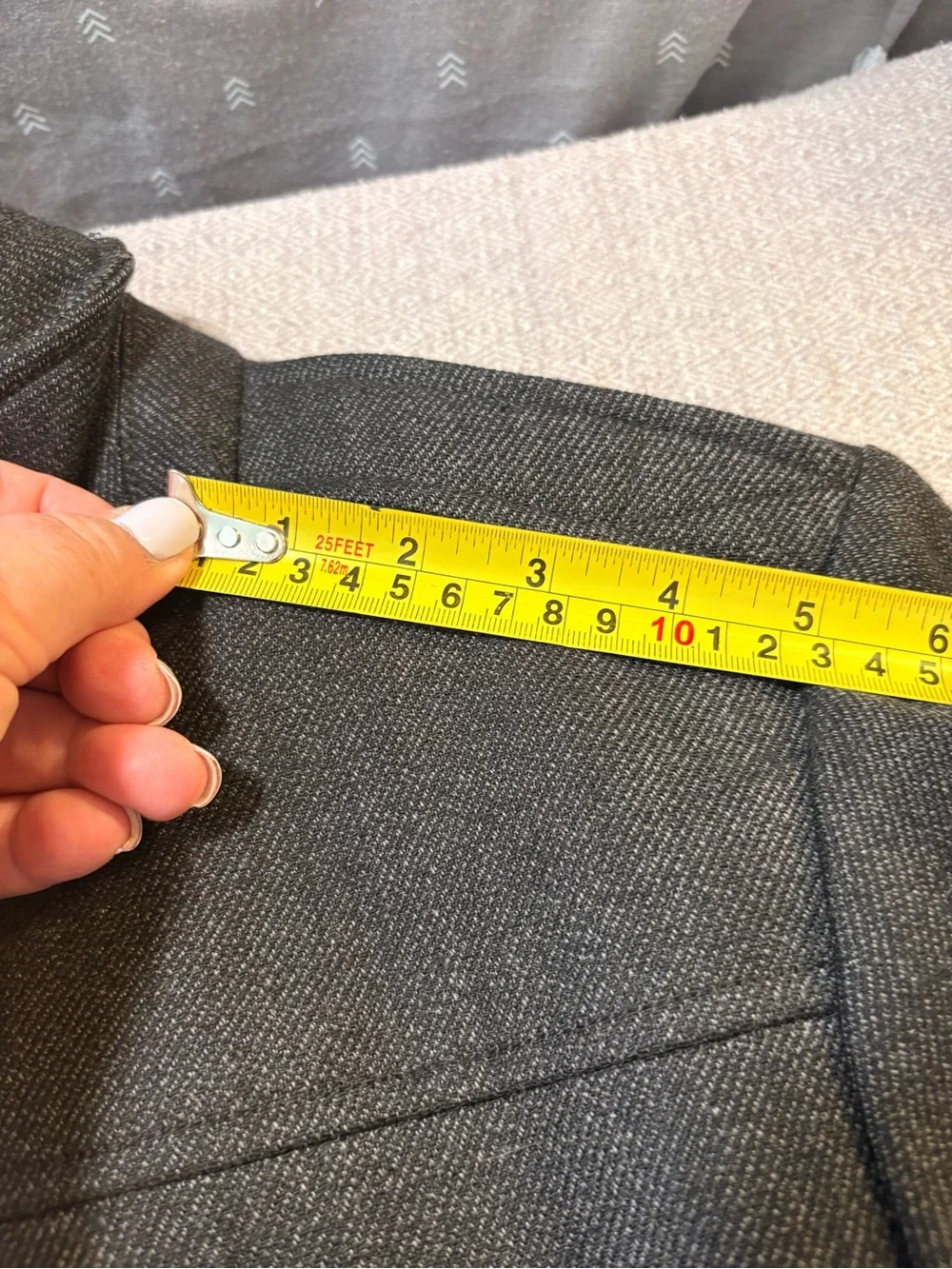 la Chateau Men's Dark Gray Wool Blend Button-Front Coat. Size small fitted. - Picture 9 of 11